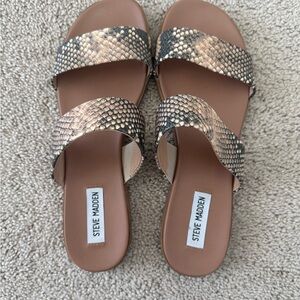 Steve Madden Women's Brown Snake Print Sandals